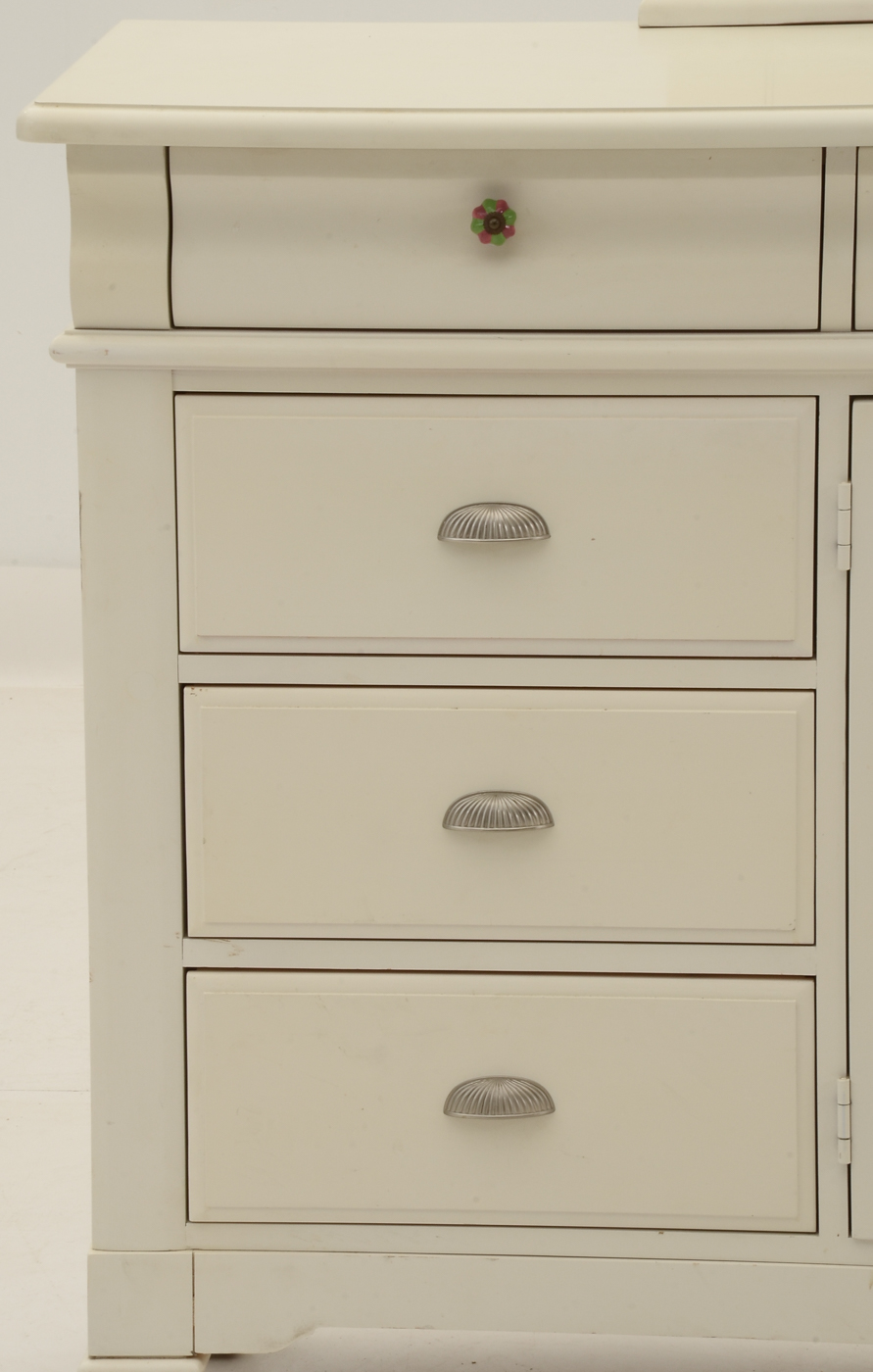 White Chest of Drawers With Mirror