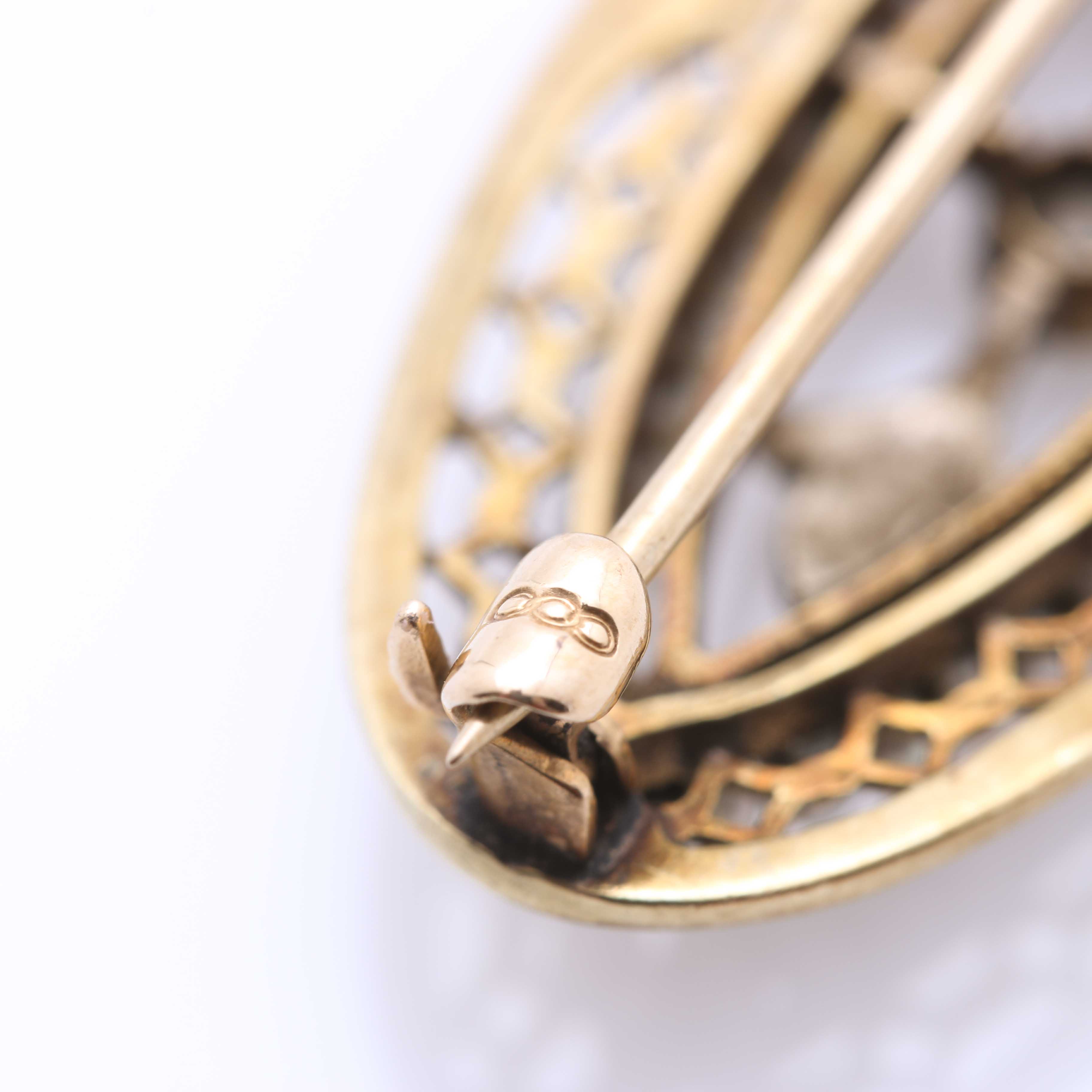 Antique 14K Yellow Gold Diamond and Pearl Pin