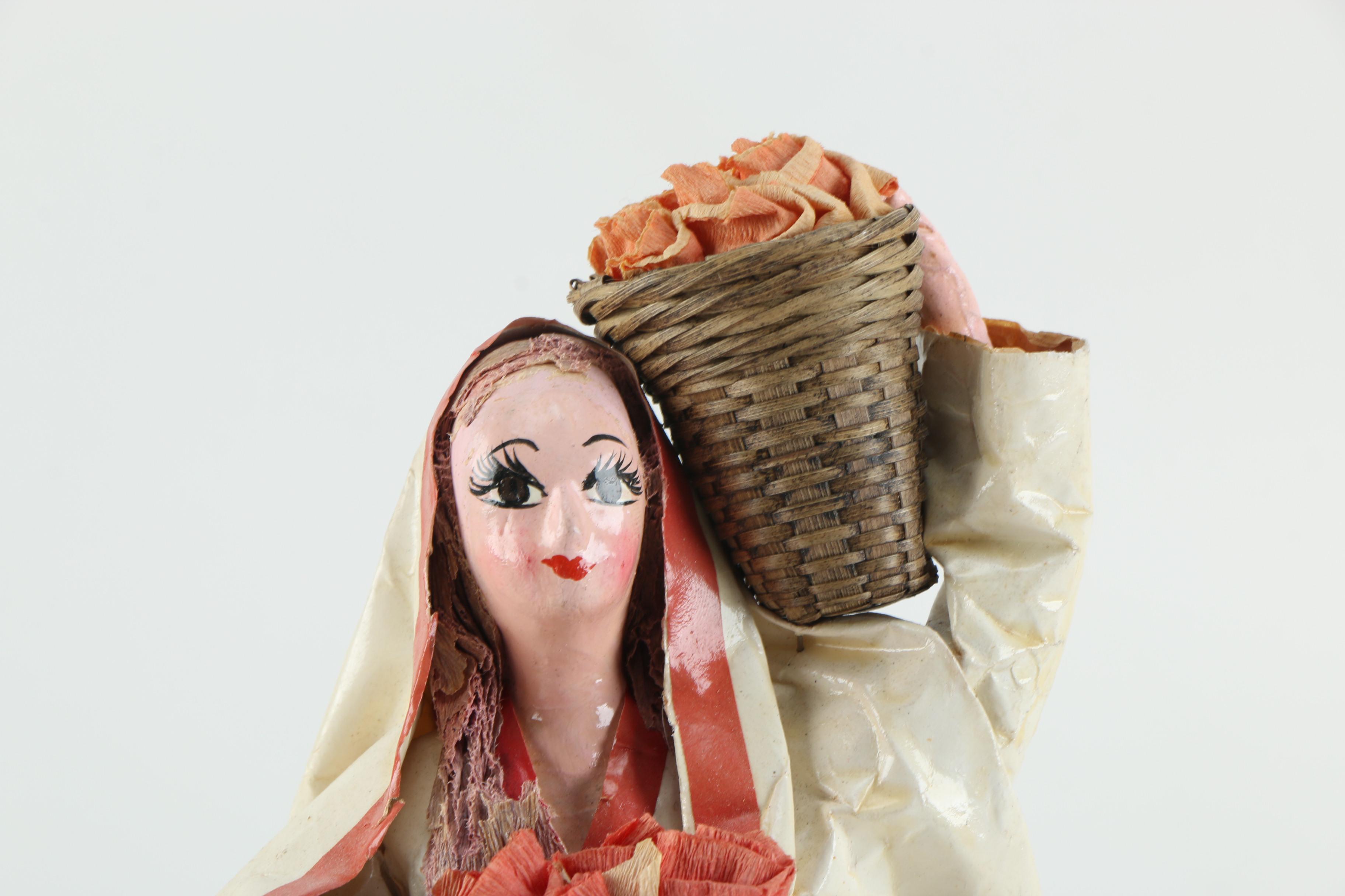 Vintage Folk Art Papier-Mâché Figurines