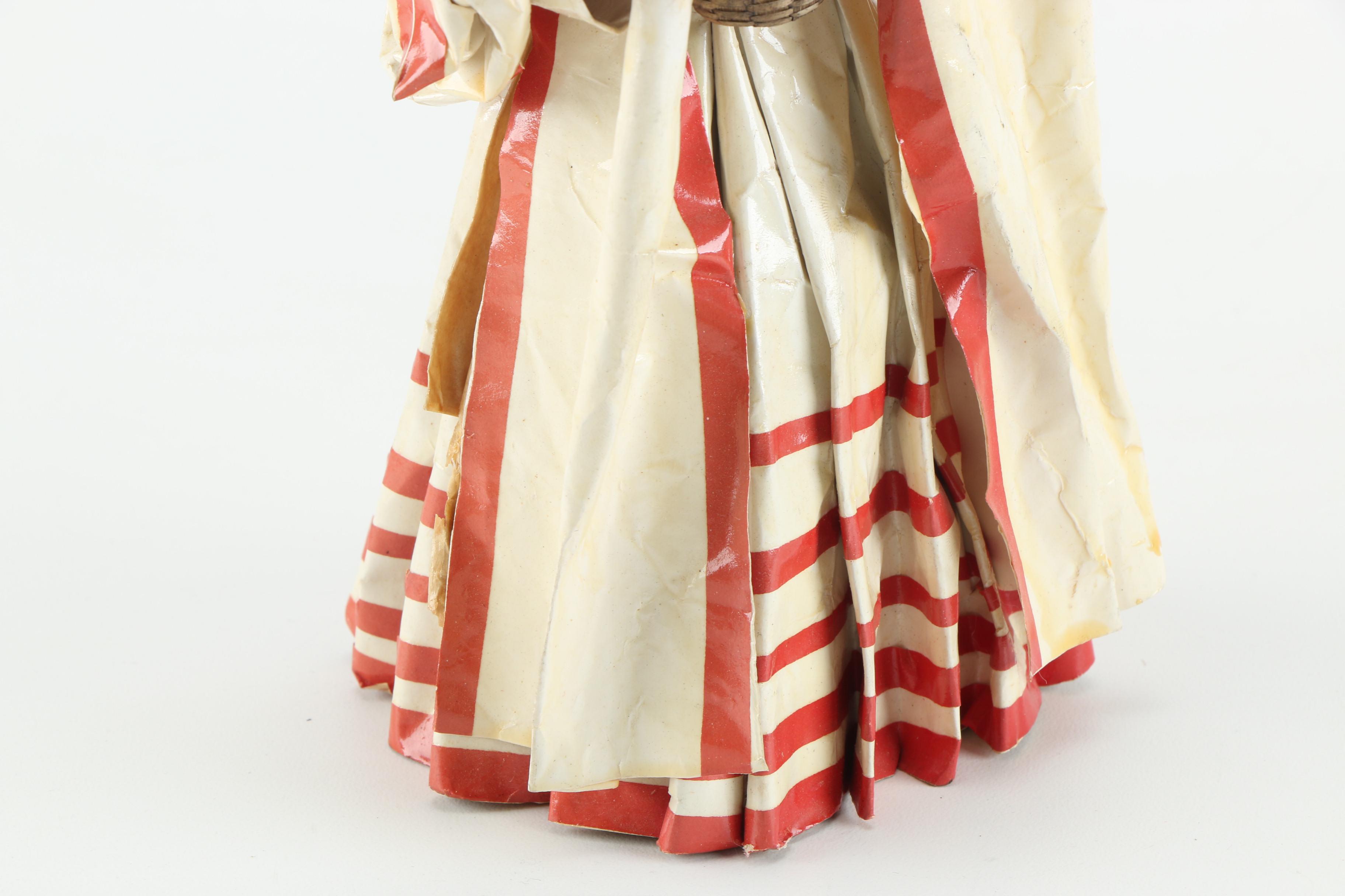 Vintage Folk Art Papier-Mâché Figurines