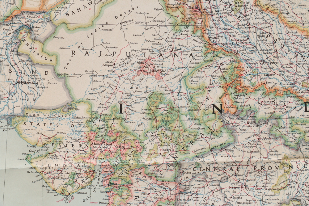 Paper Maps Featuring Rand McNally Map of the United States