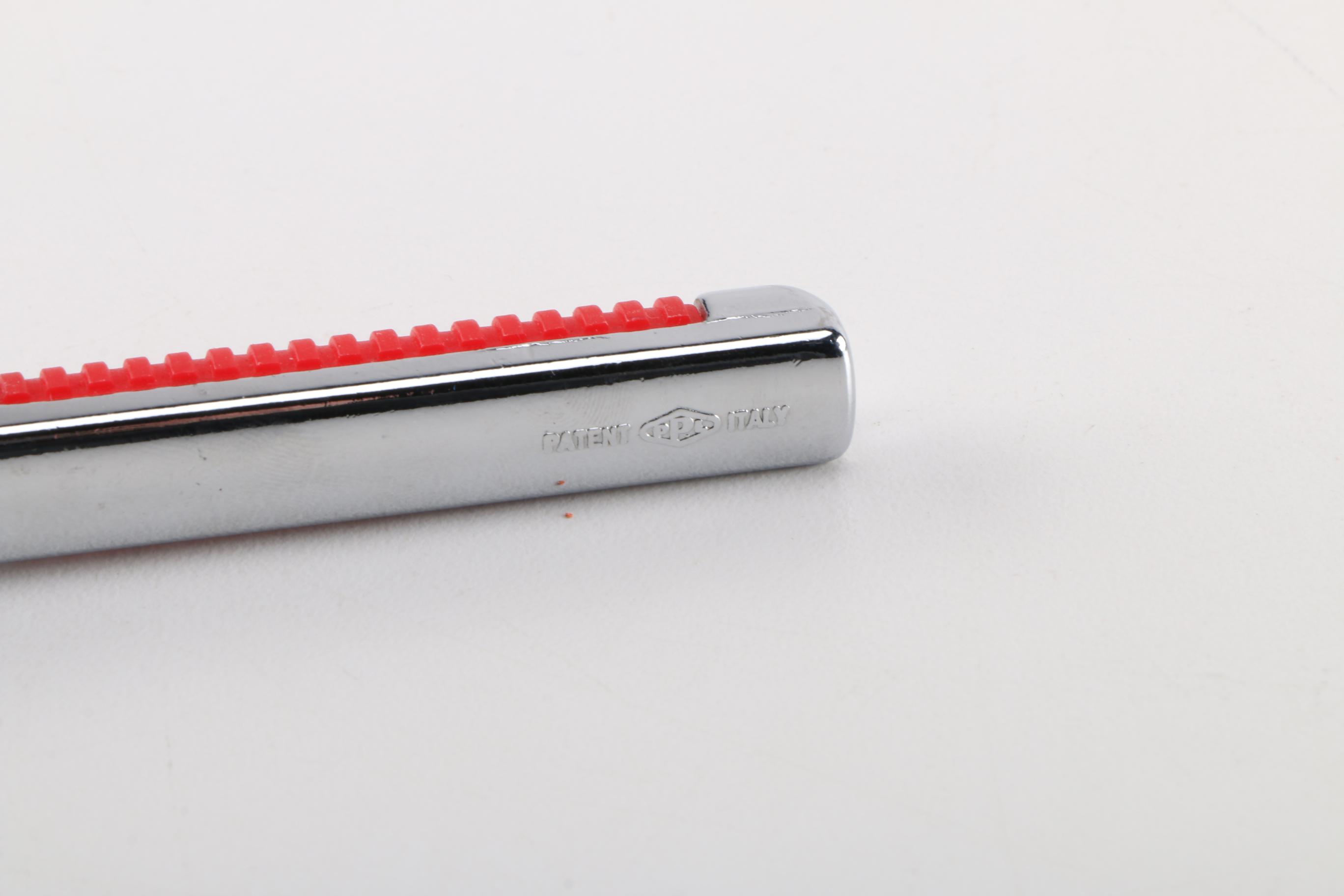 Pedrini Nutcrackers and Inox Isoflex Knives