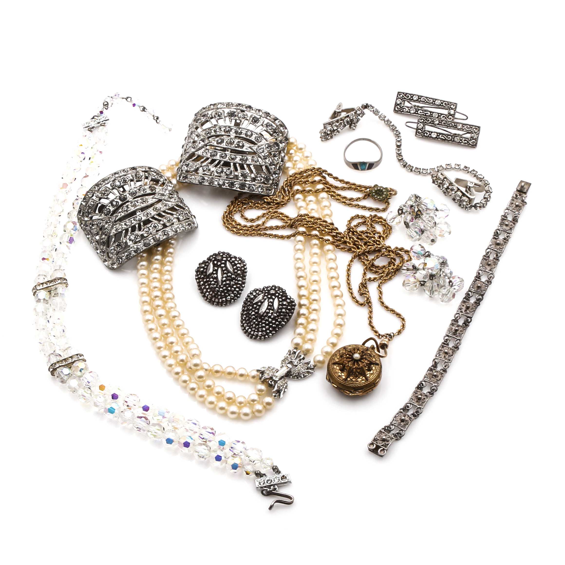 Costume Jewelry Pieces