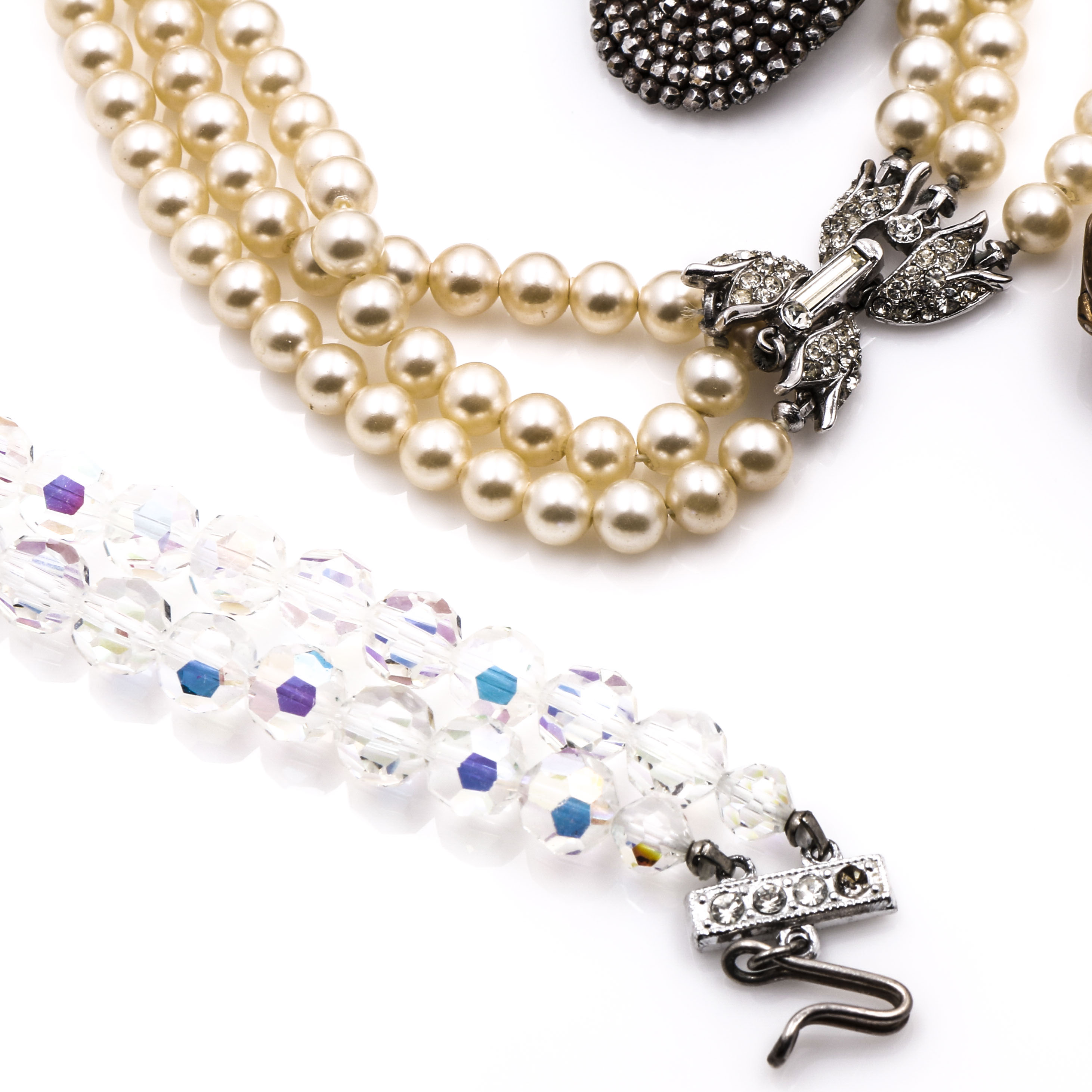 Costume Jewelry Pieces