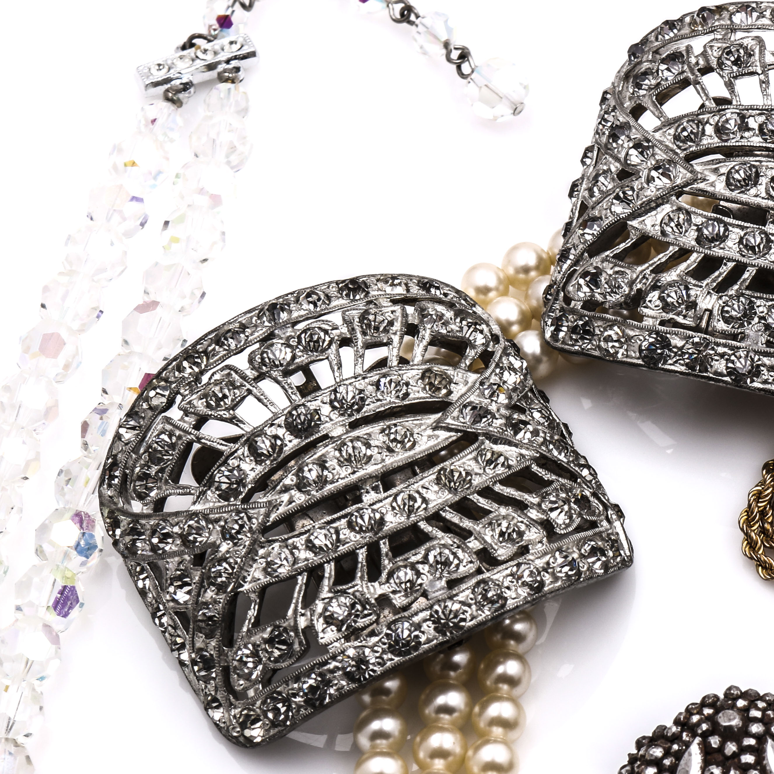 Costume Jewelry Pieces