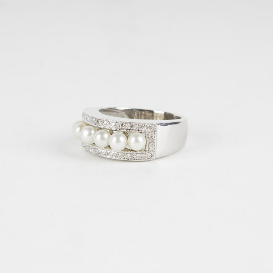 14K White Gold Diamond and Pearl Ring