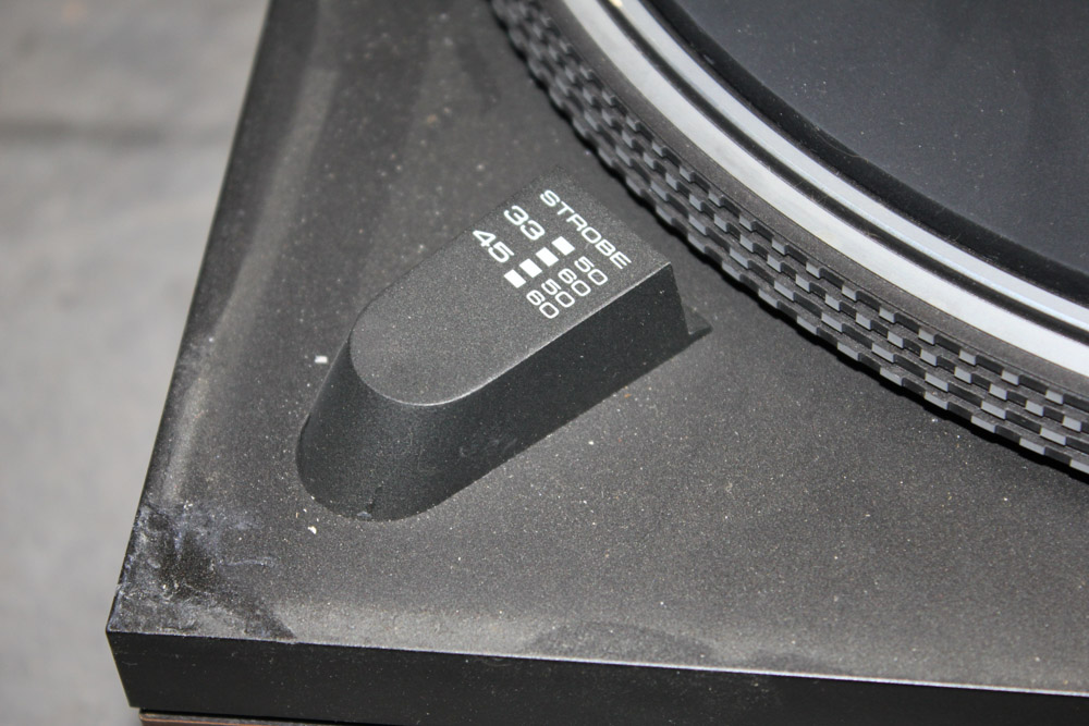 Vintage Pioneer PL-510A Turntable