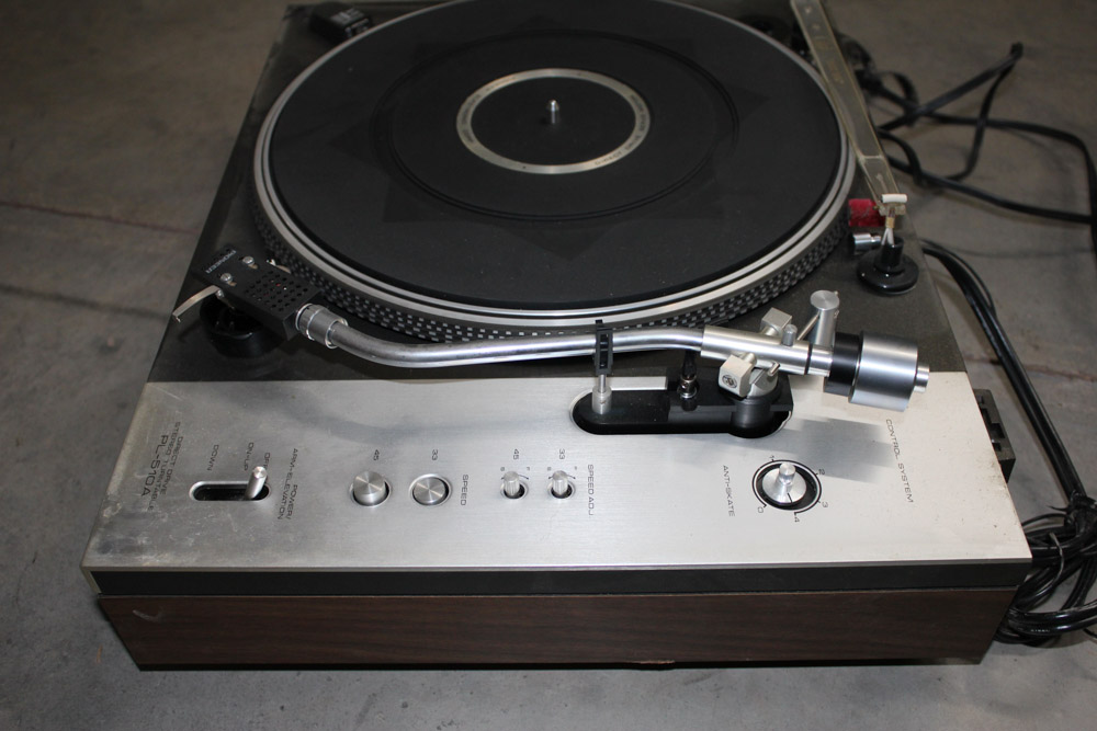 Vintage Pioneer PL-510A Turntable