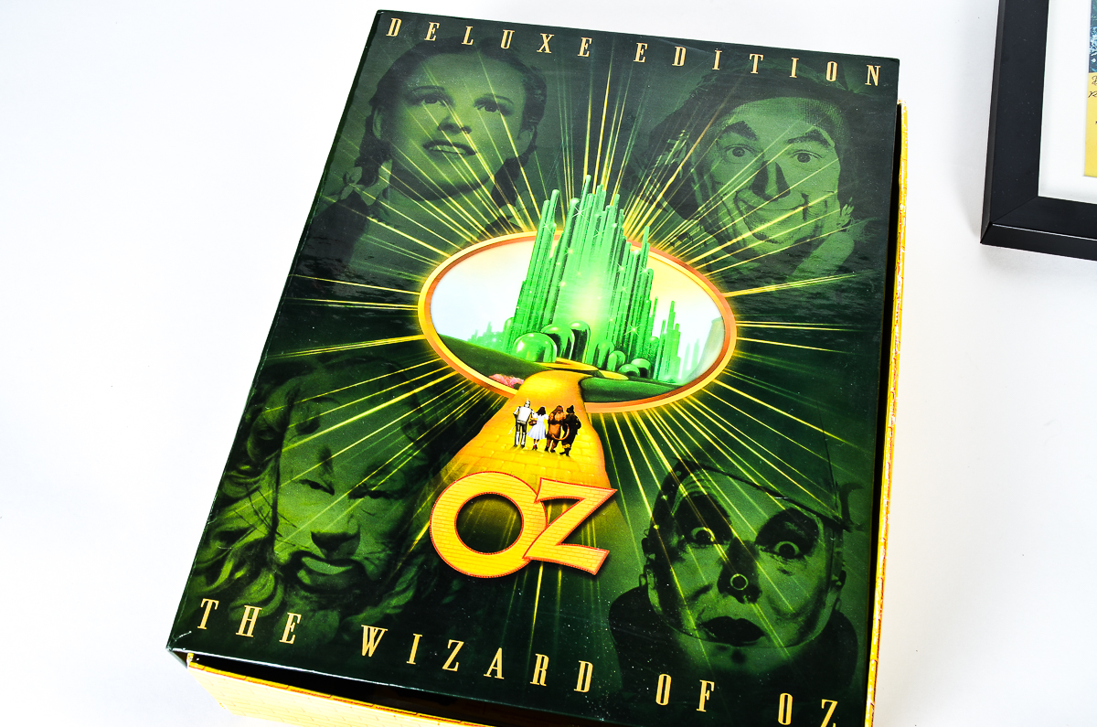 "Wizard of Oz: Deluxe Edition" DVD and Ephemera