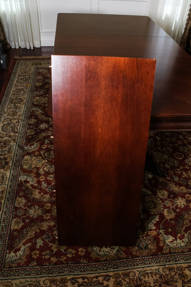 Broyhill "Mason Lenoir" Dining Table