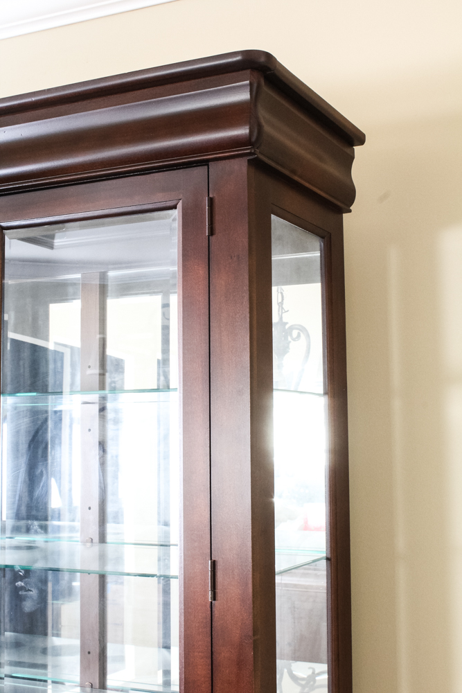 Broyhill "Maison Lenoir" China Cabinet