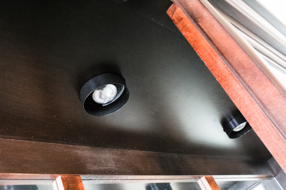 Broyhill "Maison Lenoir" China Cabinet