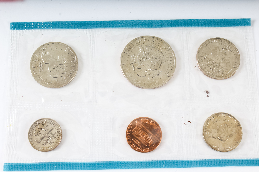 Uncirculated Coin Sets and Commemorative Half Dollar