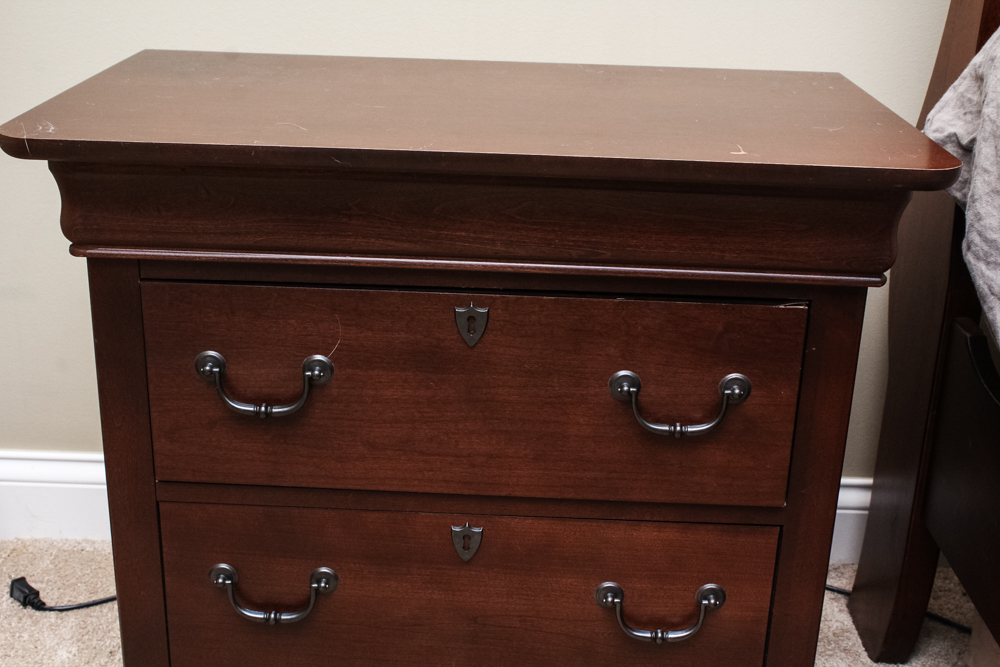 Broyhill Mahogany Nightstand