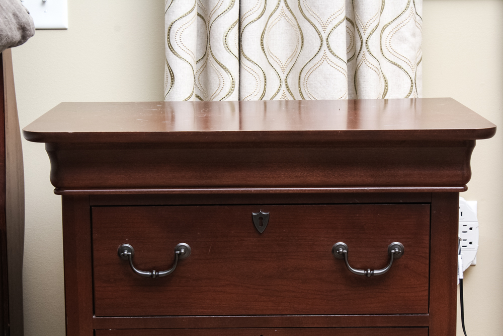 Broyhill Mahogany Nightstand