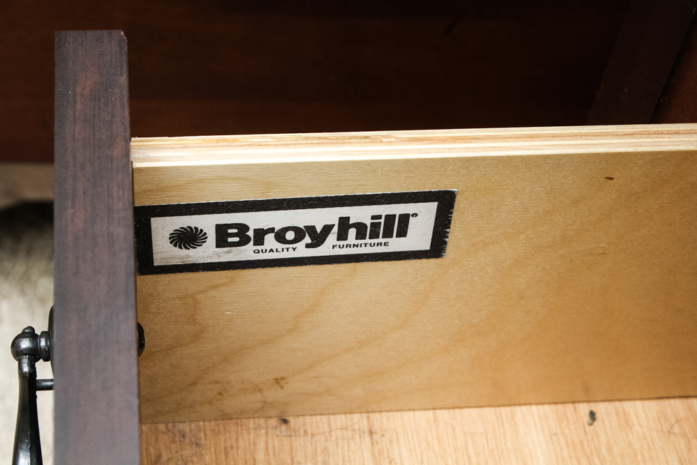 Broyhill Mahogany Nightstand