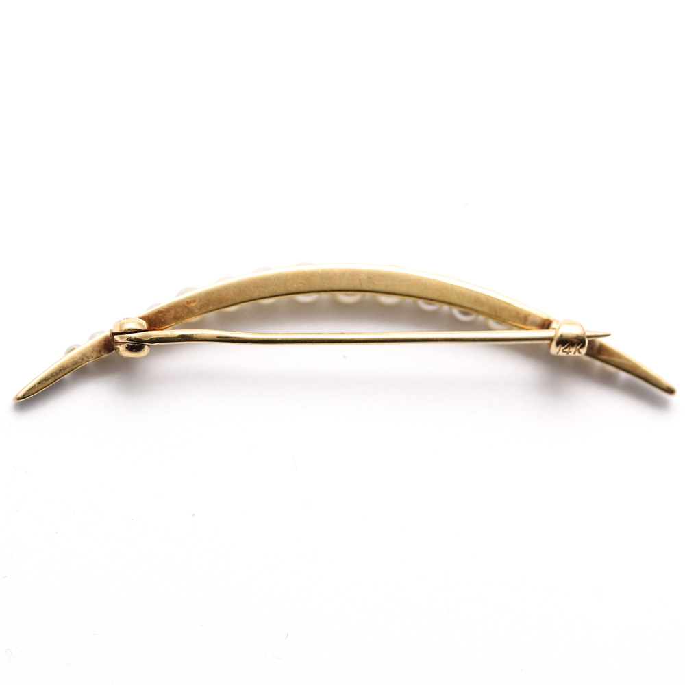 Victorian Style 14K Yellow Gold and Pearl Crescent Pin