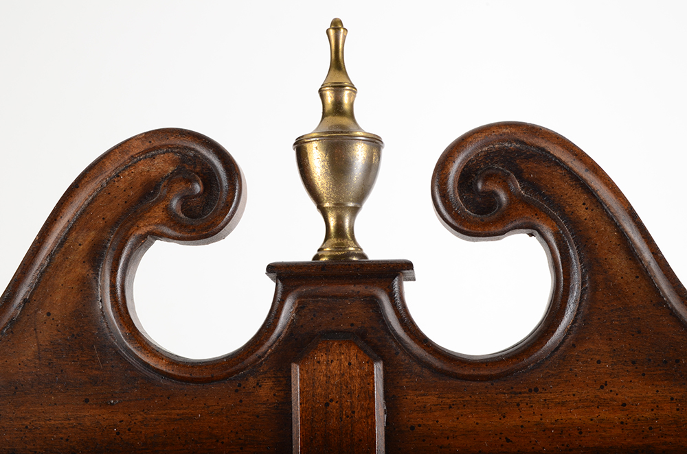 Howard Miller Triple Chime Mantel Clock