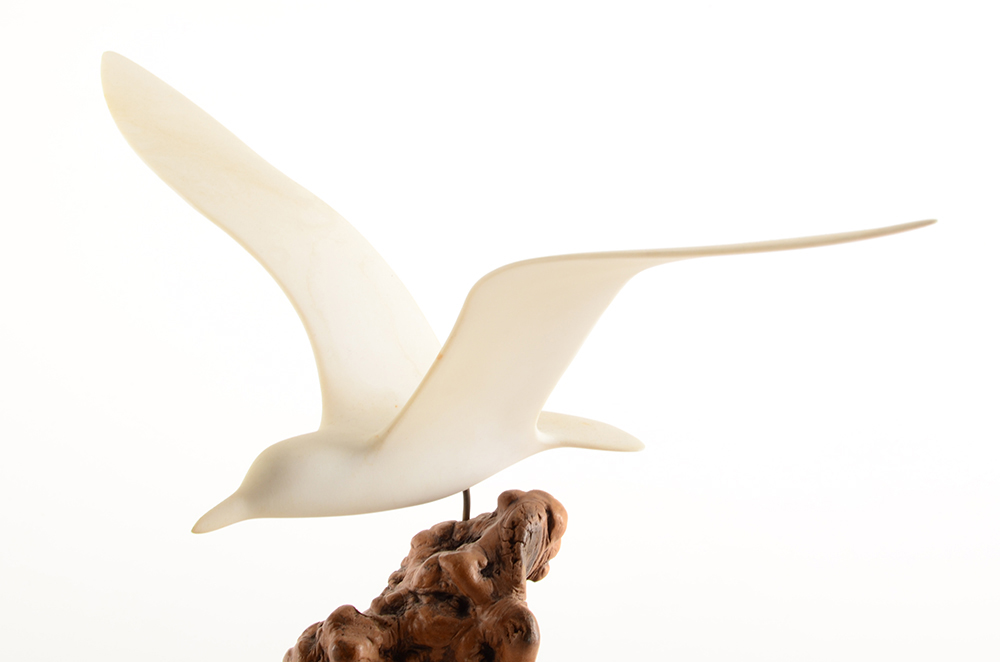 Vintage John Perry Seagull Sculpture on Burl Wood.
