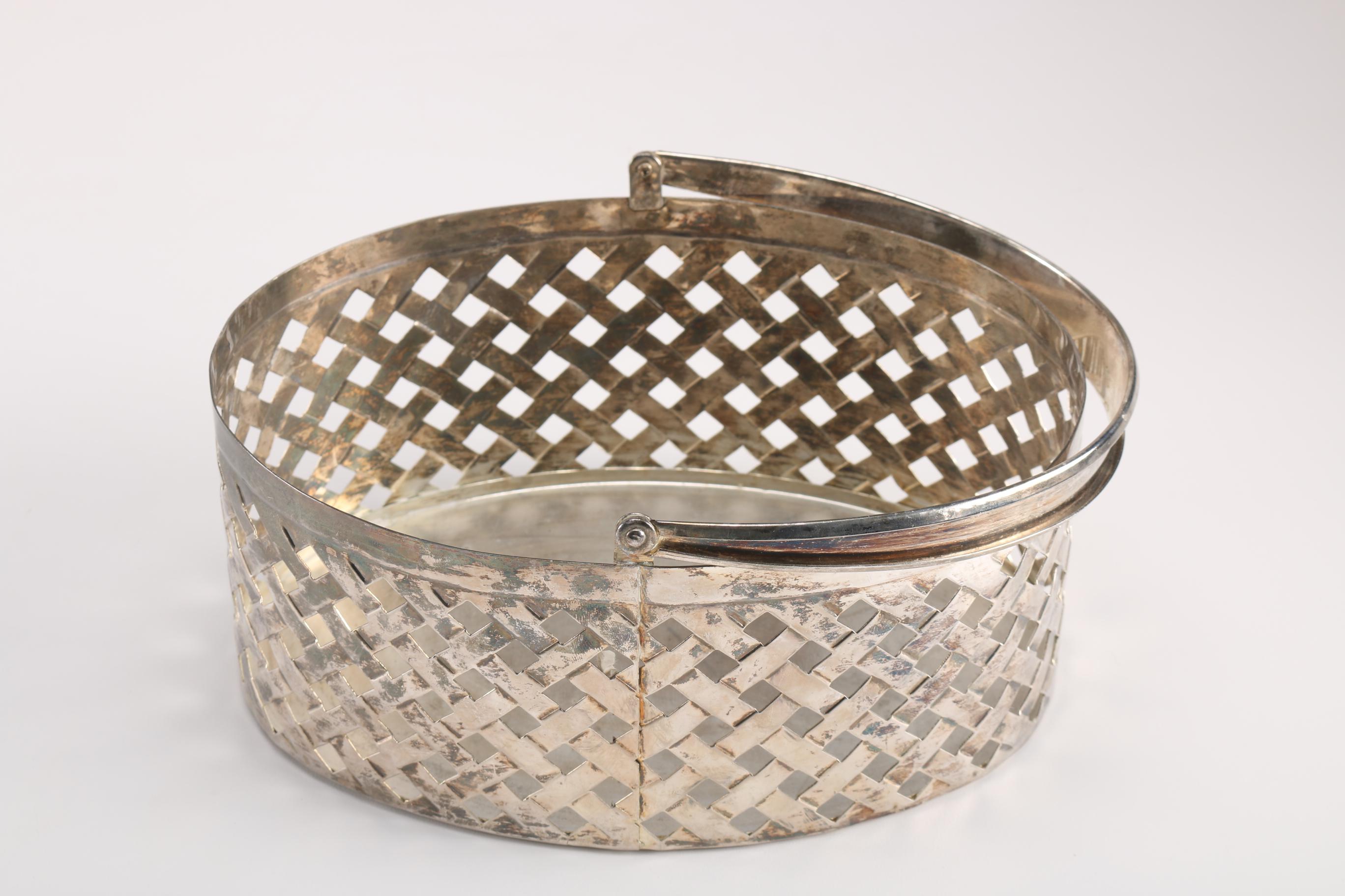 Plated Silver Tableware Including International Silver Company