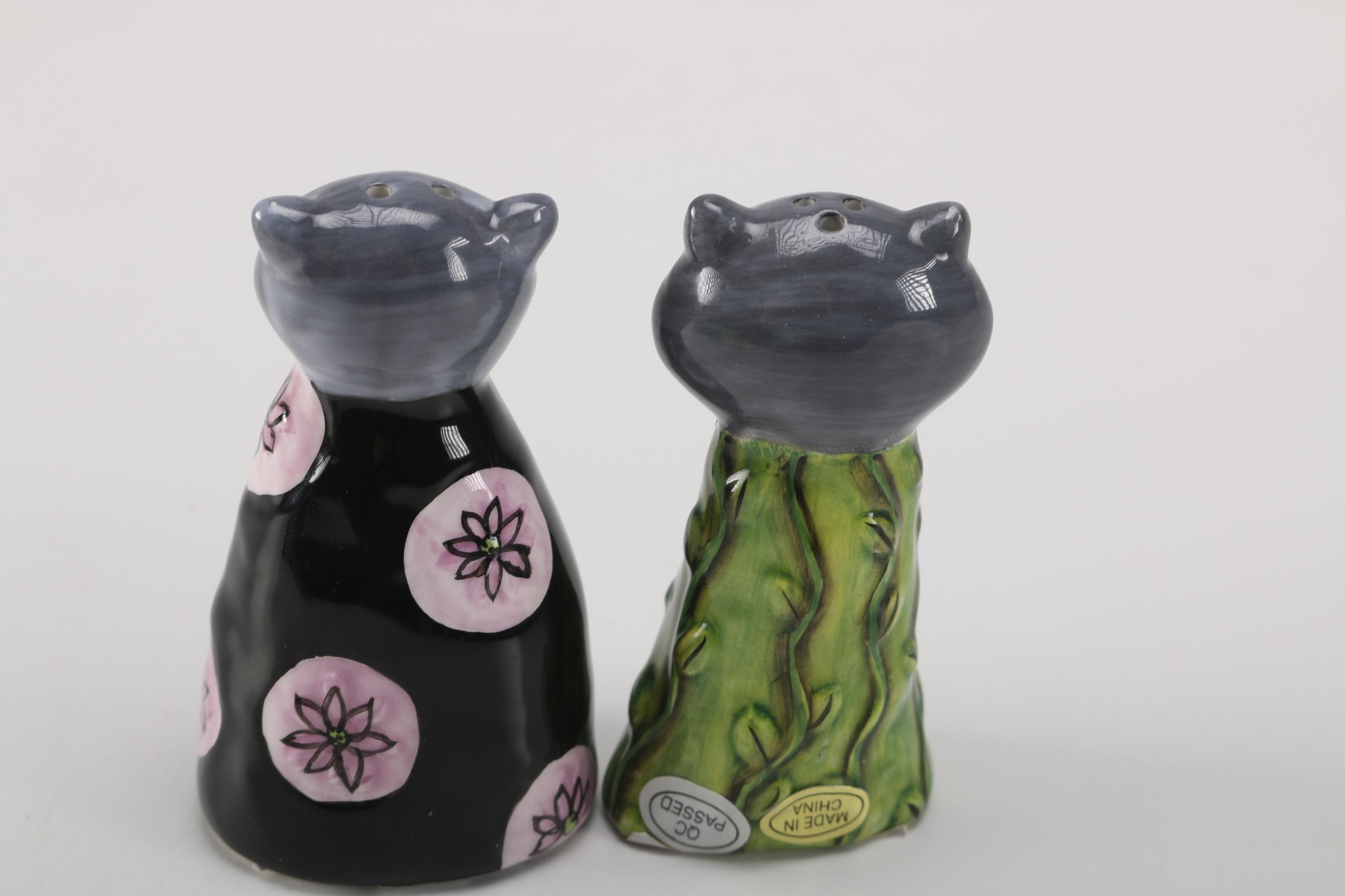 Novelty Pottery Salt And Pepper Shakers
