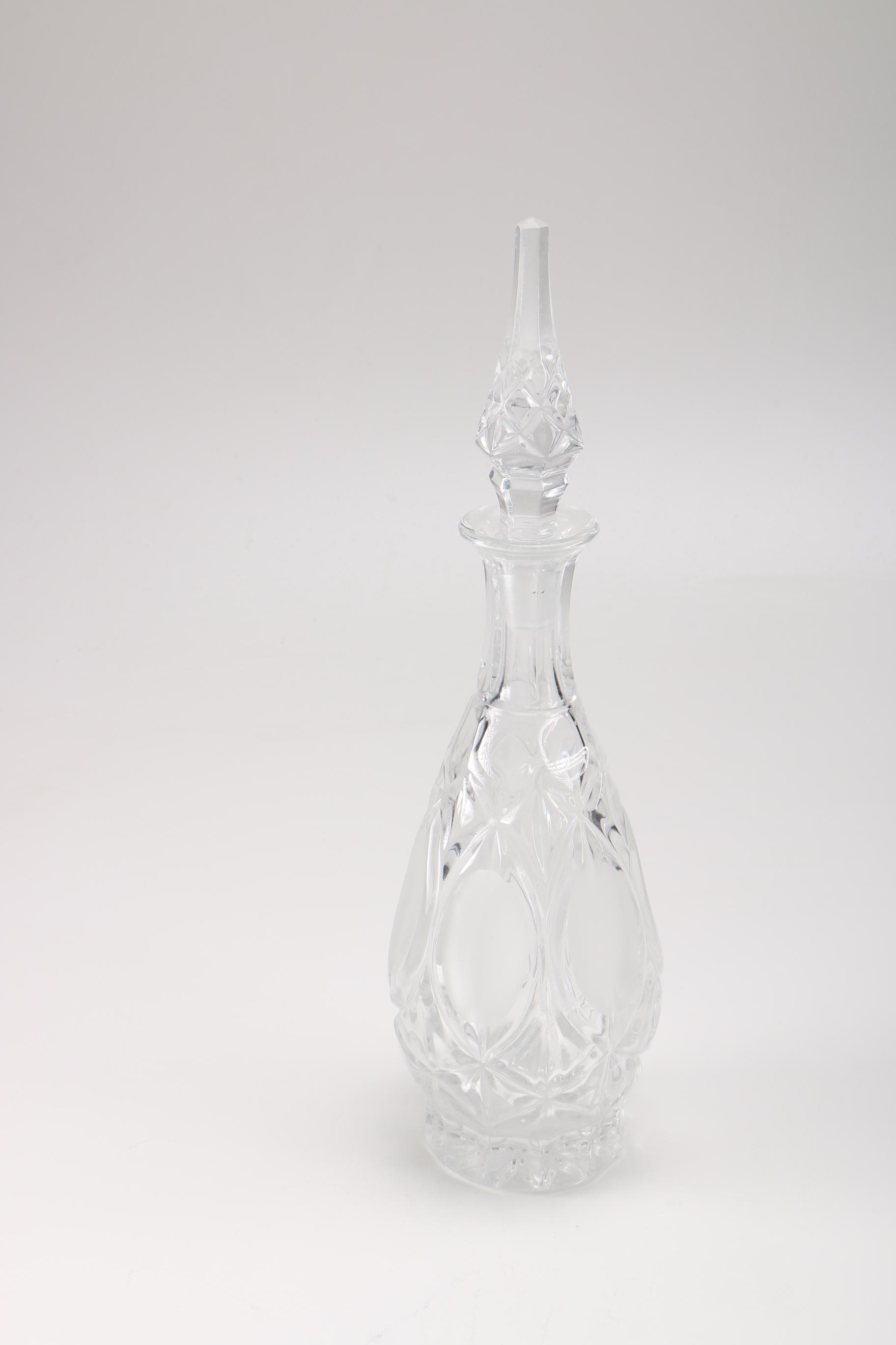 Glass Wine and Cordial Decanters