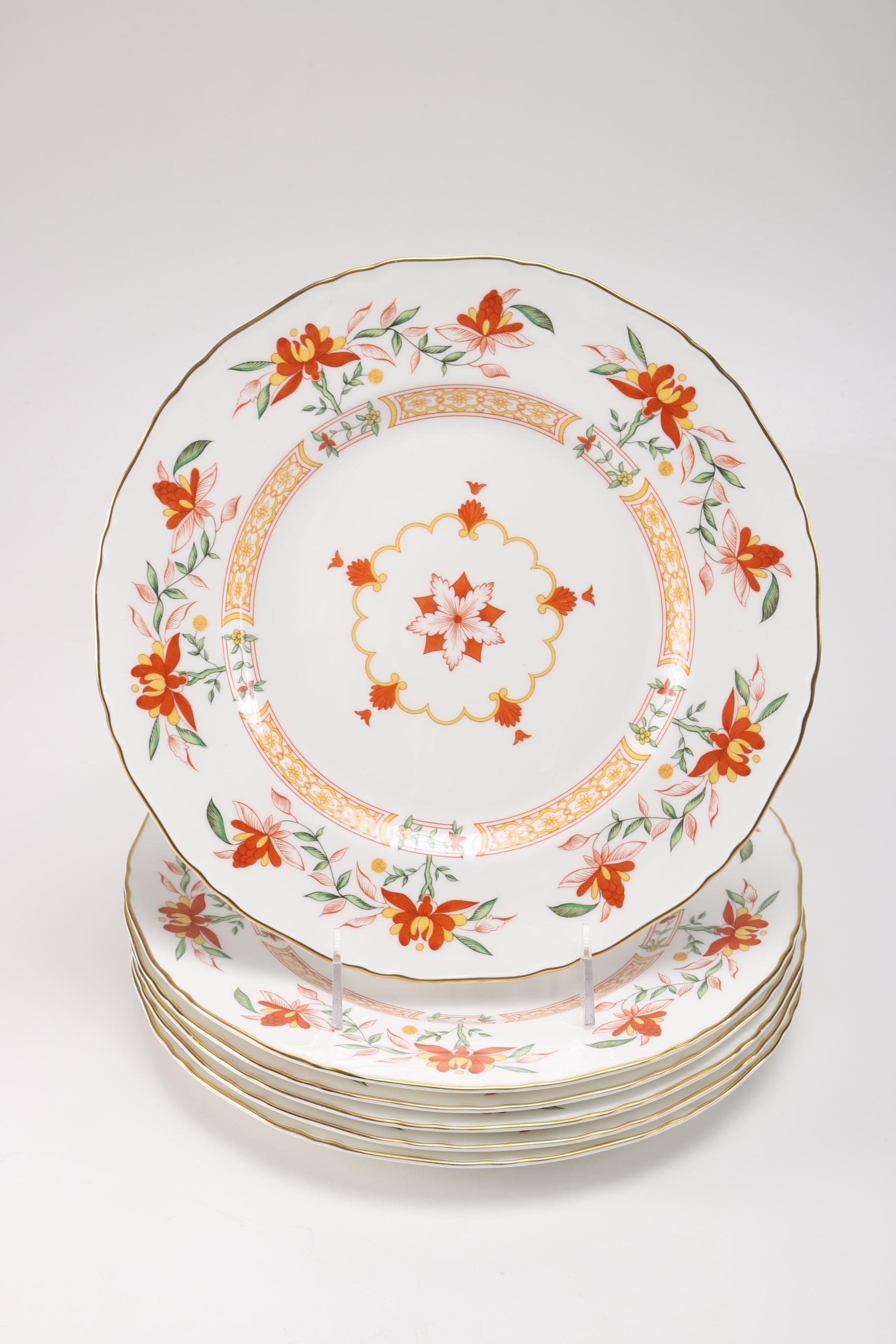 Royal Worchester "Chamberlain" Dining Set