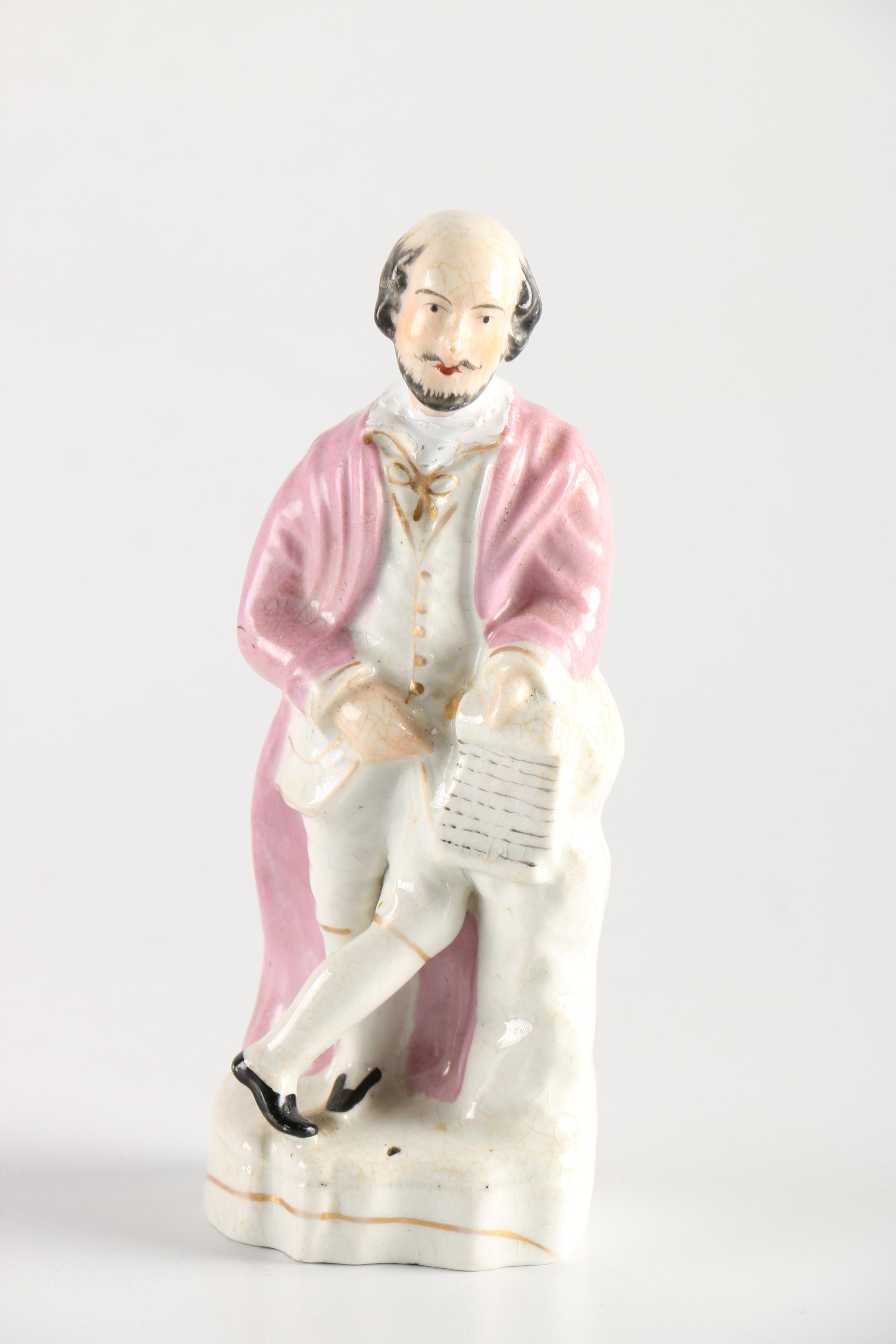 Figurines Including Fleetwood and Wales