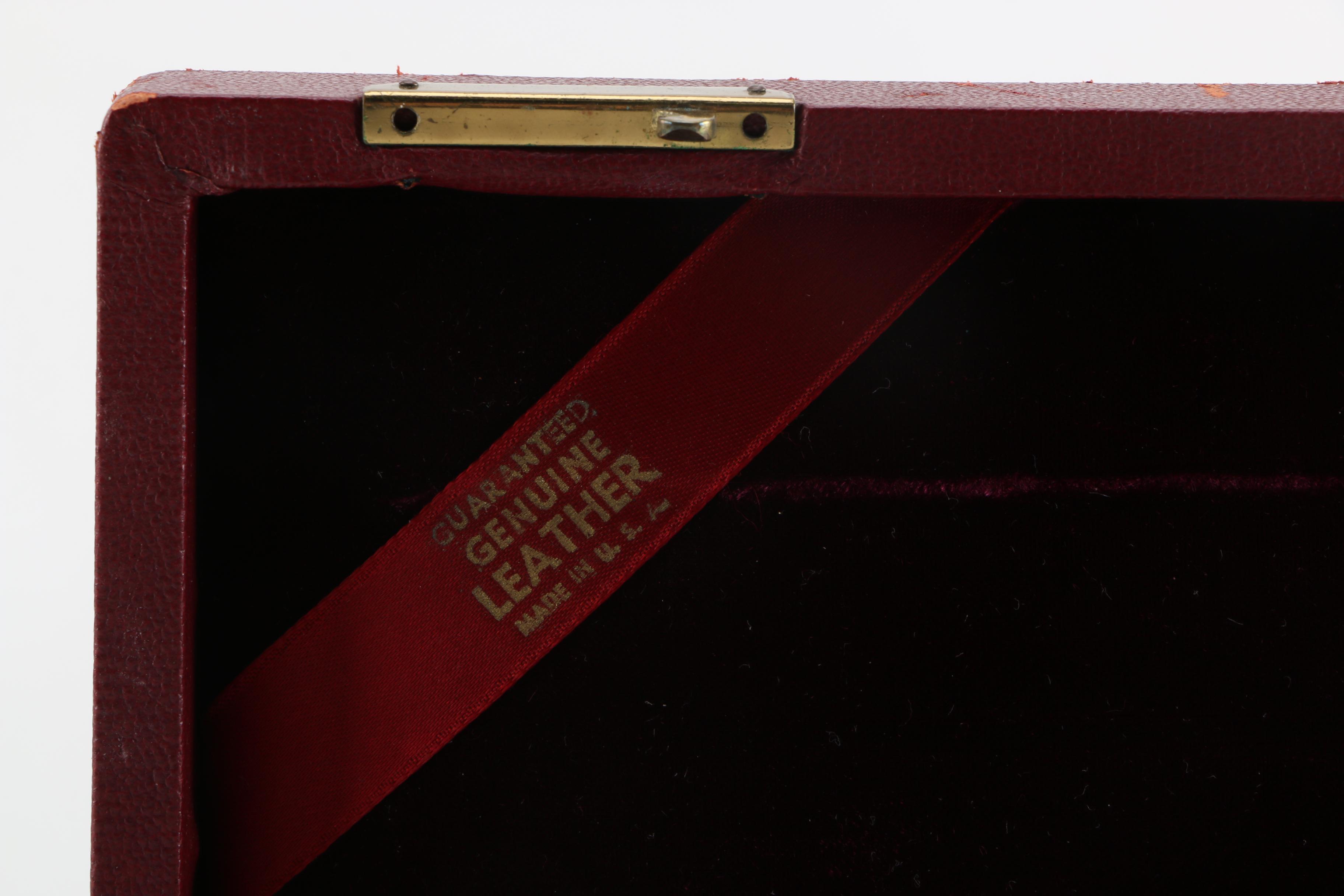 Kabar Vintage Boxed Knife Set Circa 1960