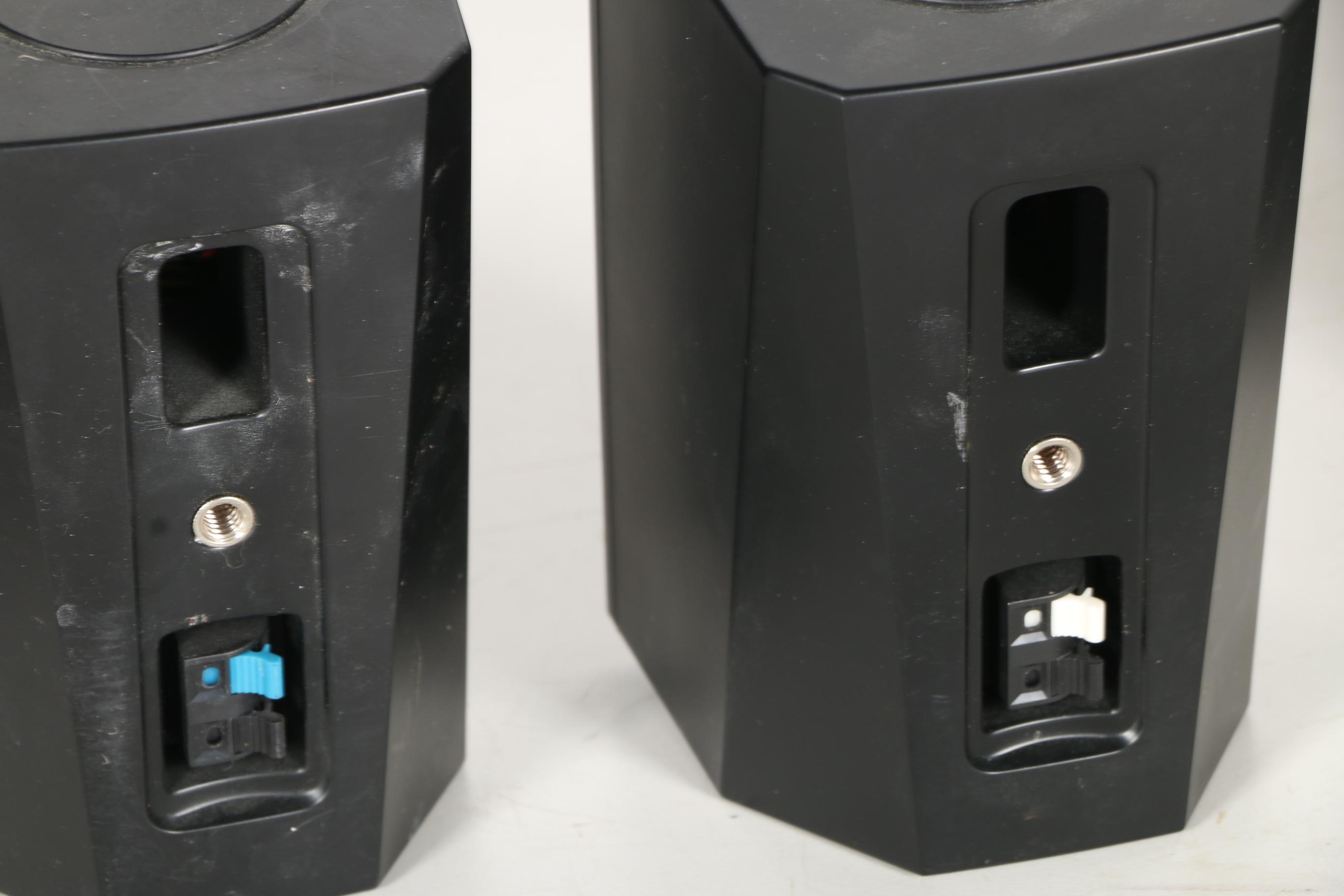 Philips DVD and Surround Sound System with Speakers