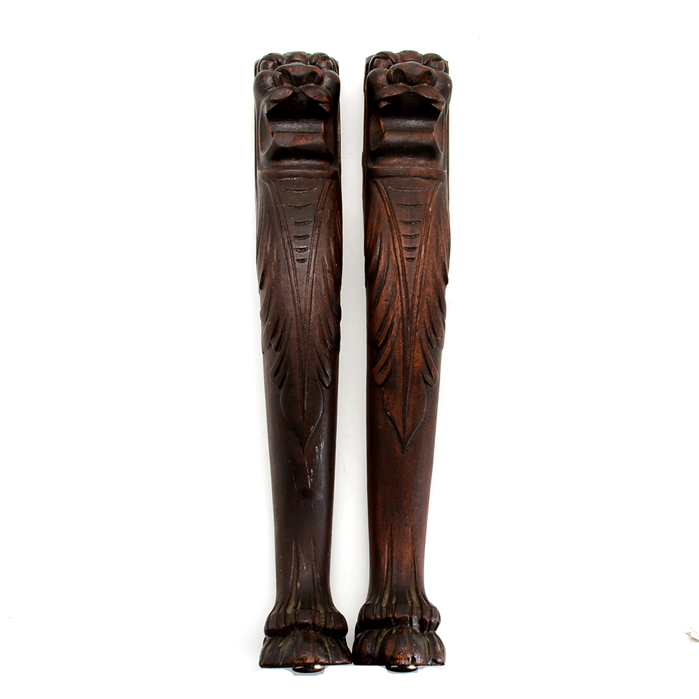 Pair of Carved Lion and Acanthus Furniture Elements