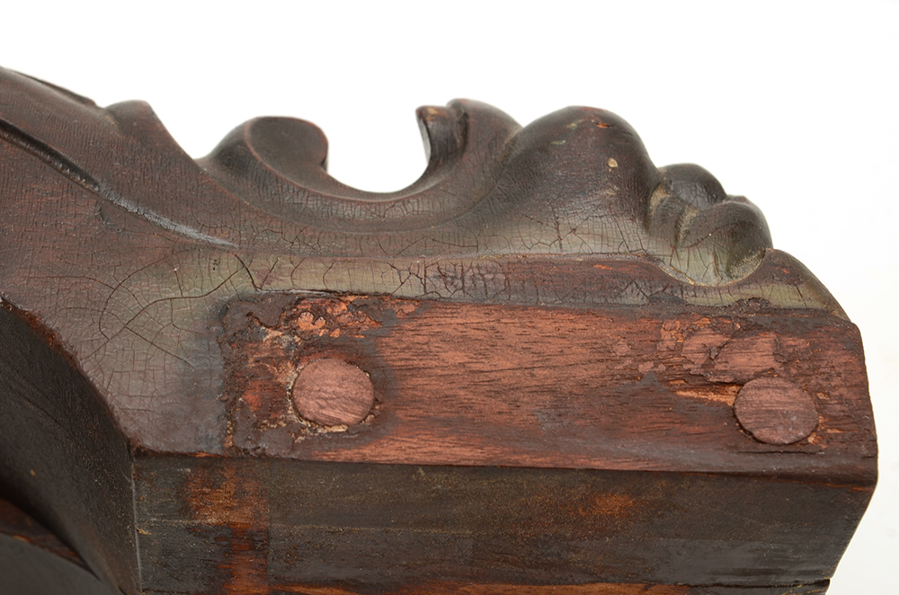 Pair of Carved Lion and Acanthus Furniture Elements