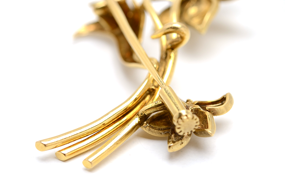 Late Victorian 18K Yellow Gold Flower Brooch Pin