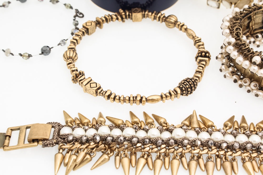 Finishing Touch Bracelet Array