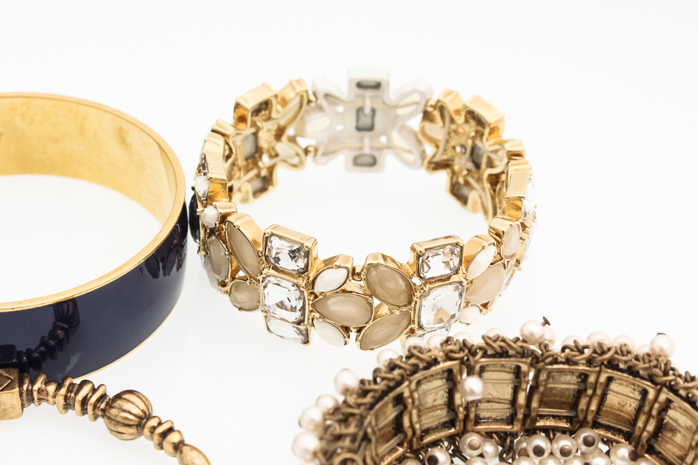 Finishing Touch Bracelet Array