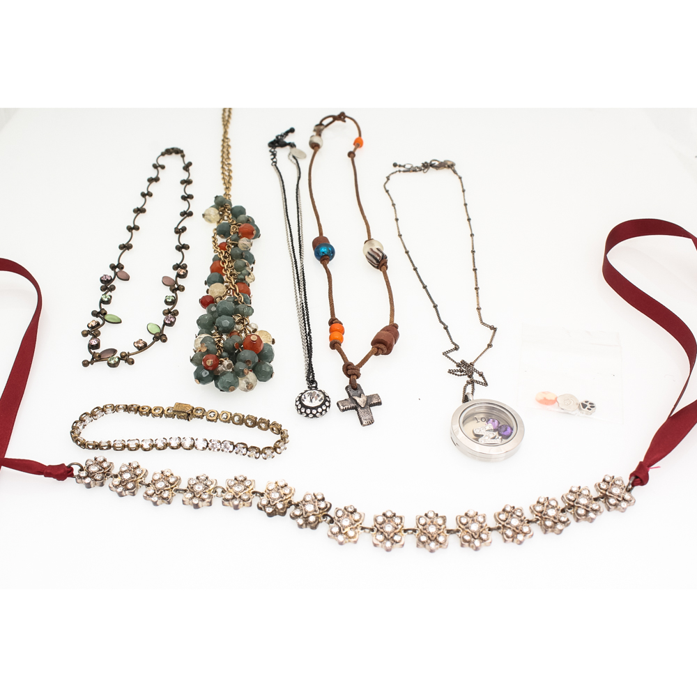 Contemporary Necklace Array