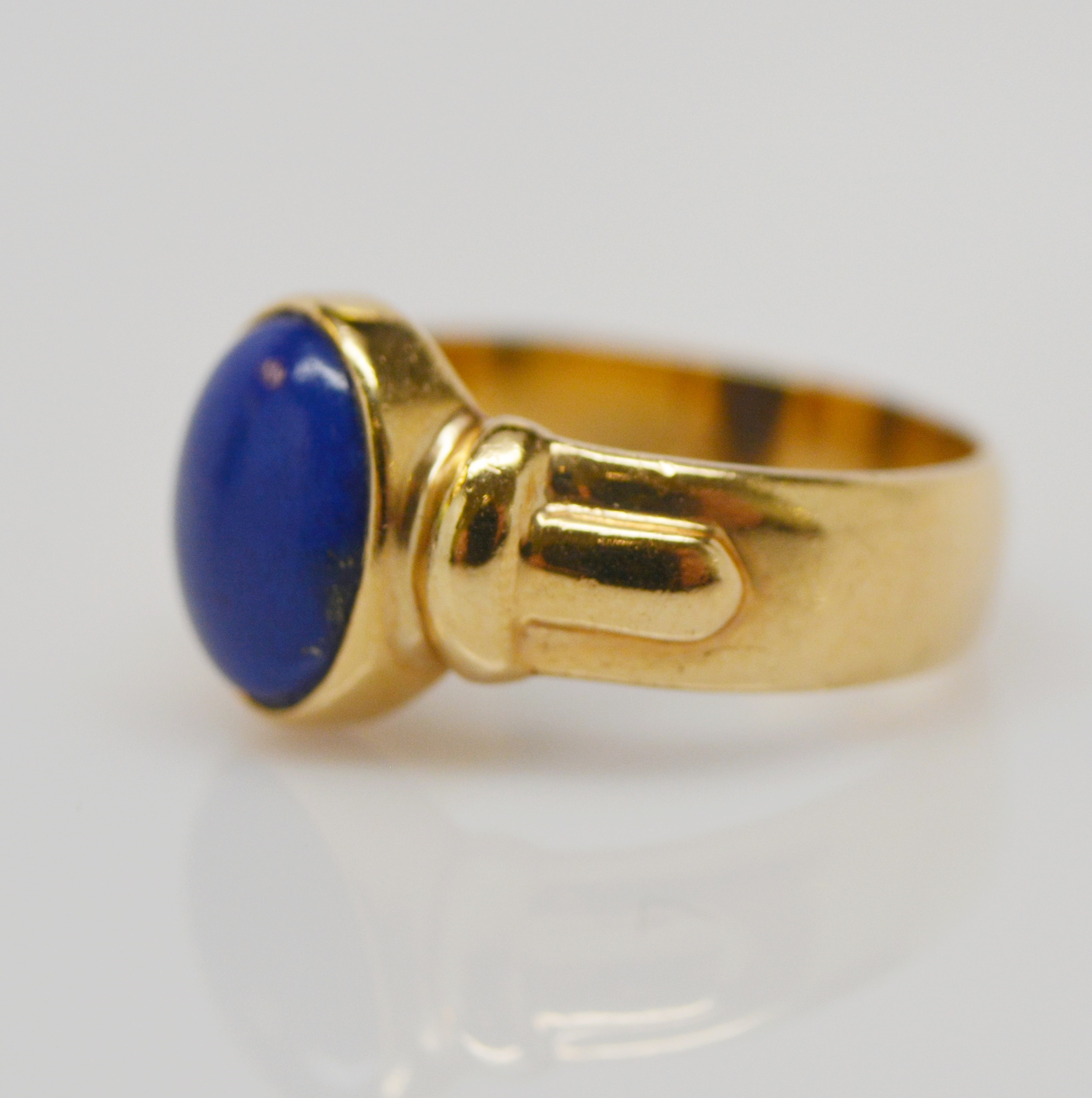 14K Yellow Gold Lapis Lazuli Ring