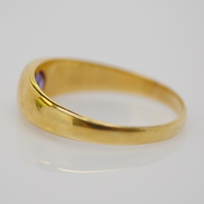 14K Yellow Gold Amethyst Flush Set Ring