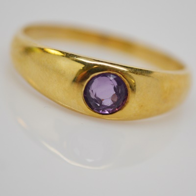 14K Yellow Gold Amethyst Flush Set Ring