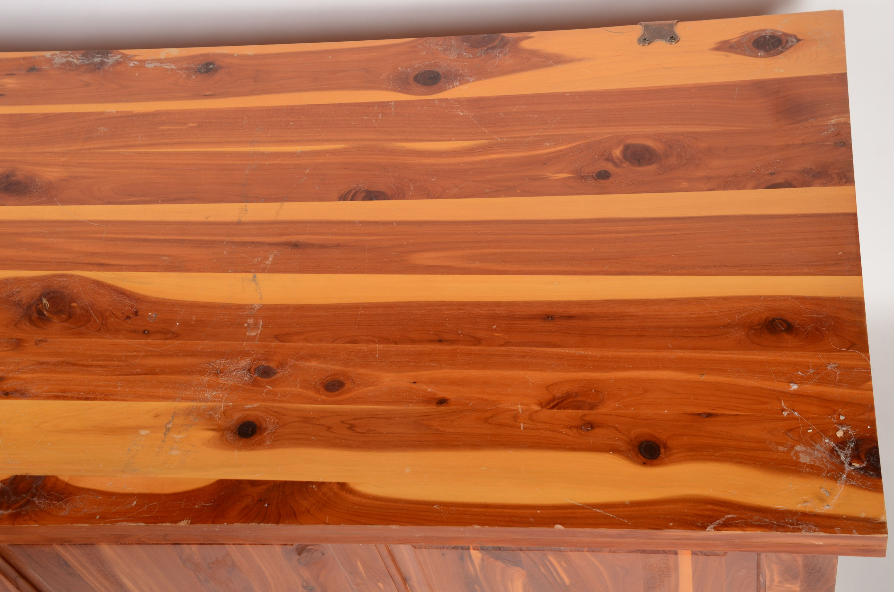 Murphy 4045 Cedar Trunk