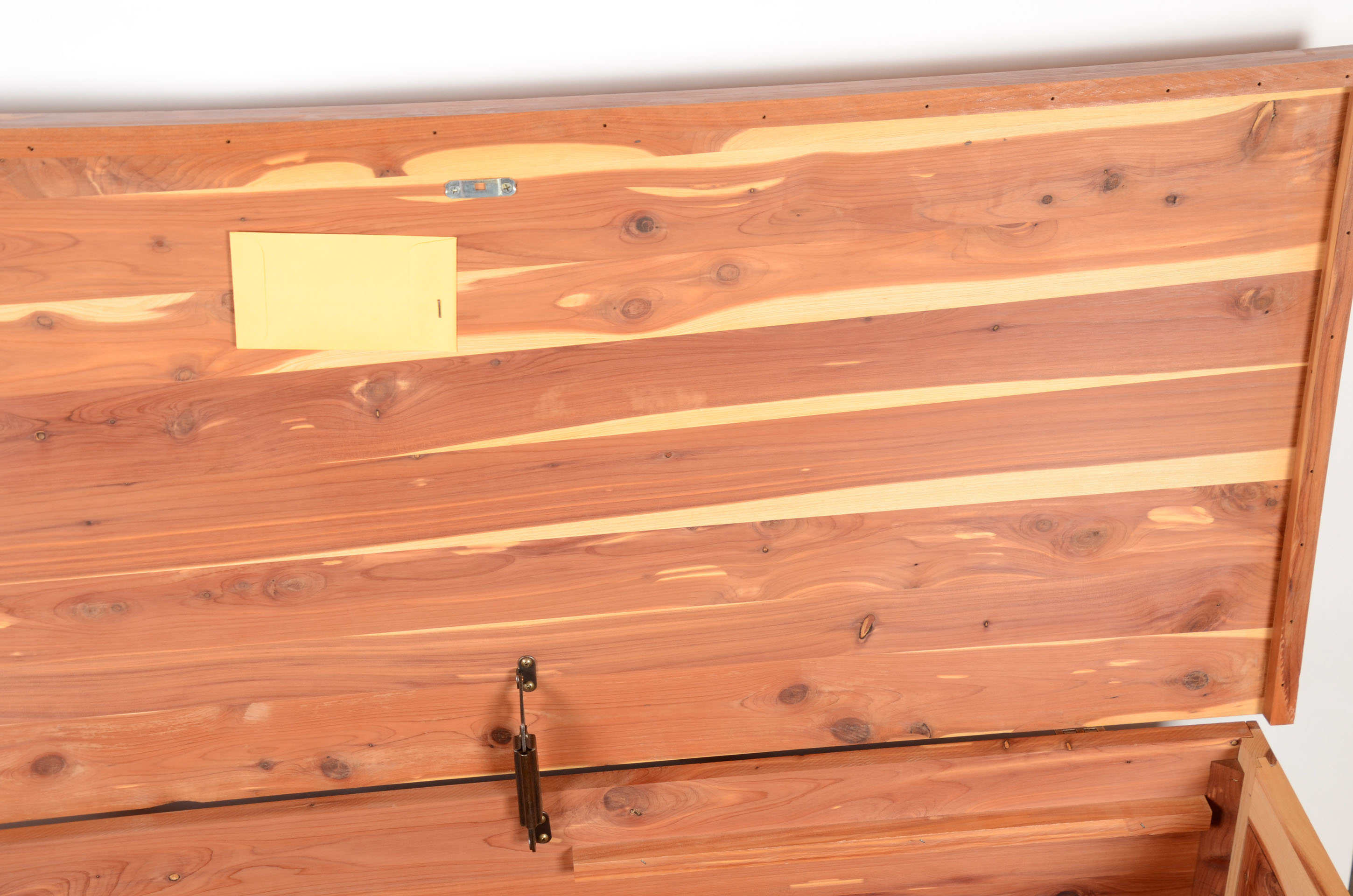 Murphy 4045 Cedar Trunk