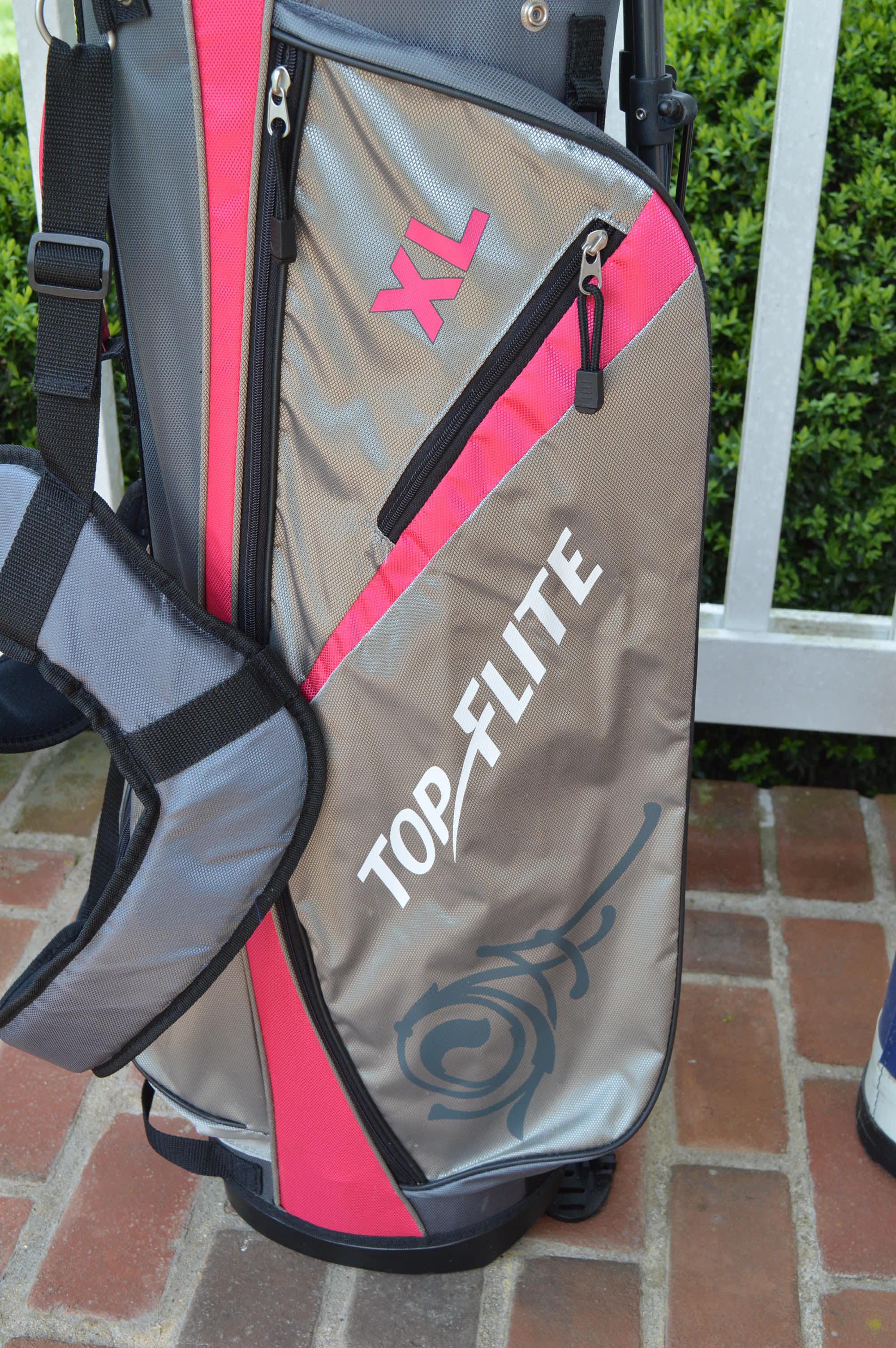 Top Flite and Children's Spaulding and Austad's Golf Clubs with Bags