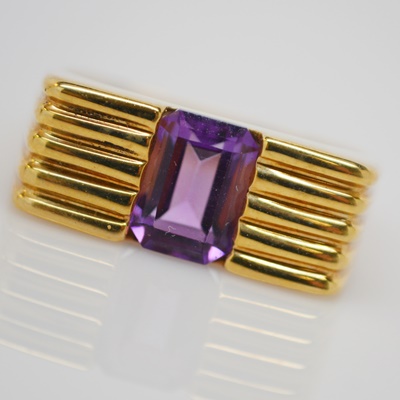 Vintage 14K Yellow Gold Amethyst Ring