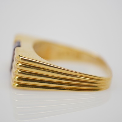 Vintage 14K Yellow Gold Amethyst Ring