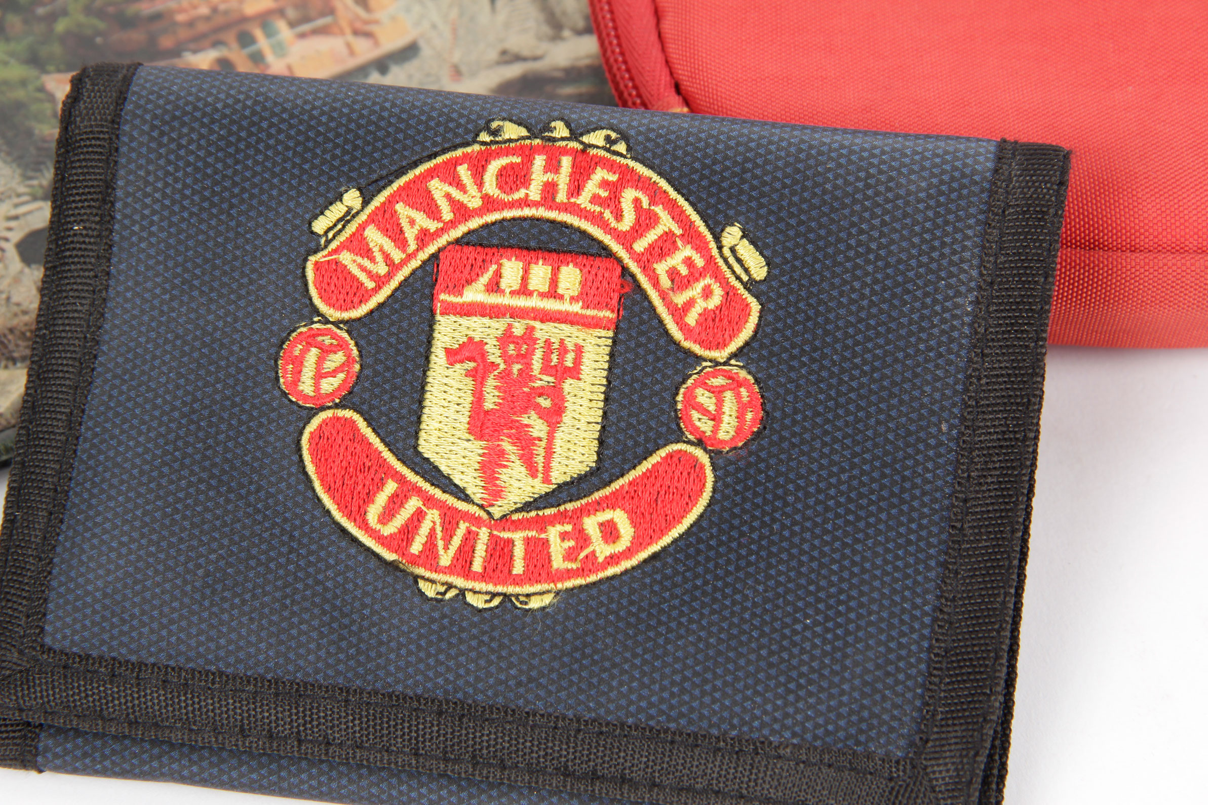 Baggallini and Nancy Lucia Bags with Manchester United Wallet