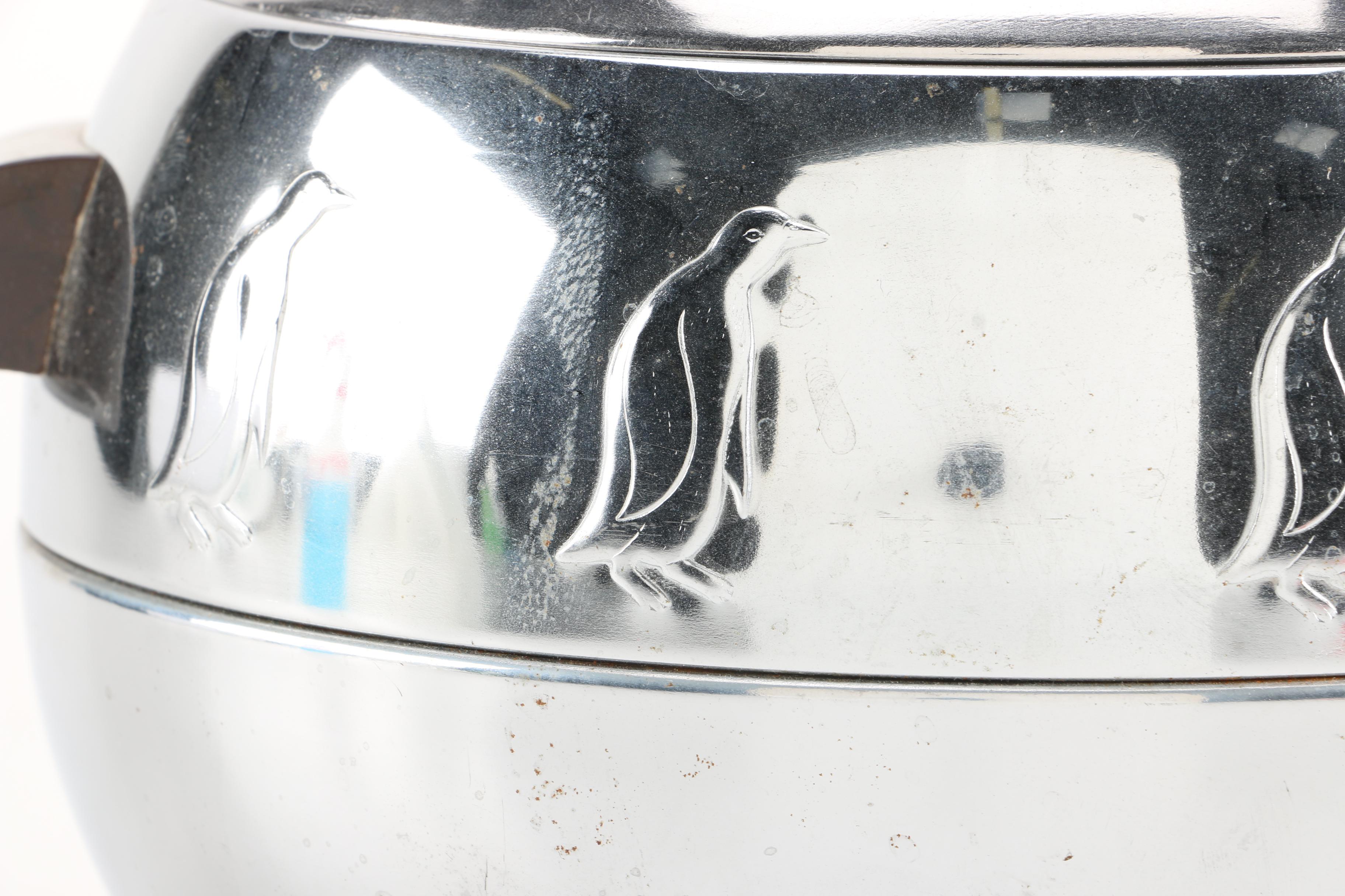 West Bend Penguin Hot and Cold Server