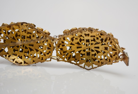 Gold Tone Rhinestone Bracelet