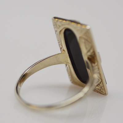 Vintage 14K White Gold Onyx Tablet Ring