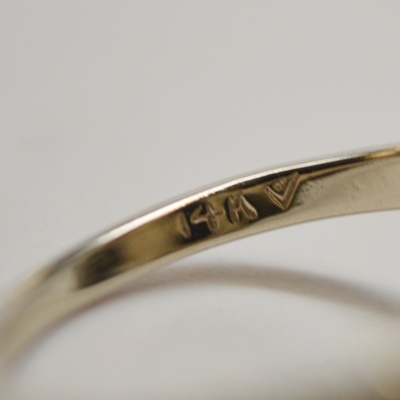 Vintage 14K White Gold Onyx Tablet Ring