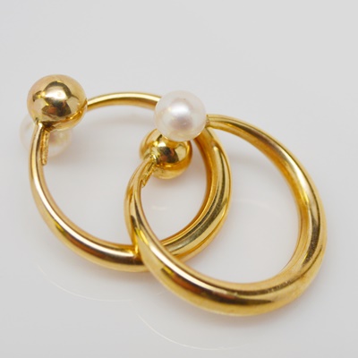 14K Yellow Gold Pearl Reversible Hoop Earrings